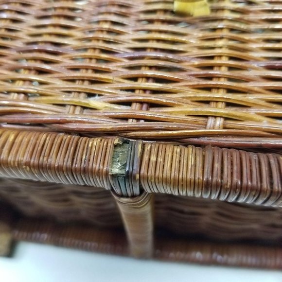 Wicker Rattan Brown Mini Trunk Chest Treasure Box - Picture 8 of 12